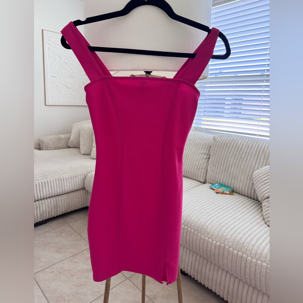 H&M Strapless Fuchsia Dress